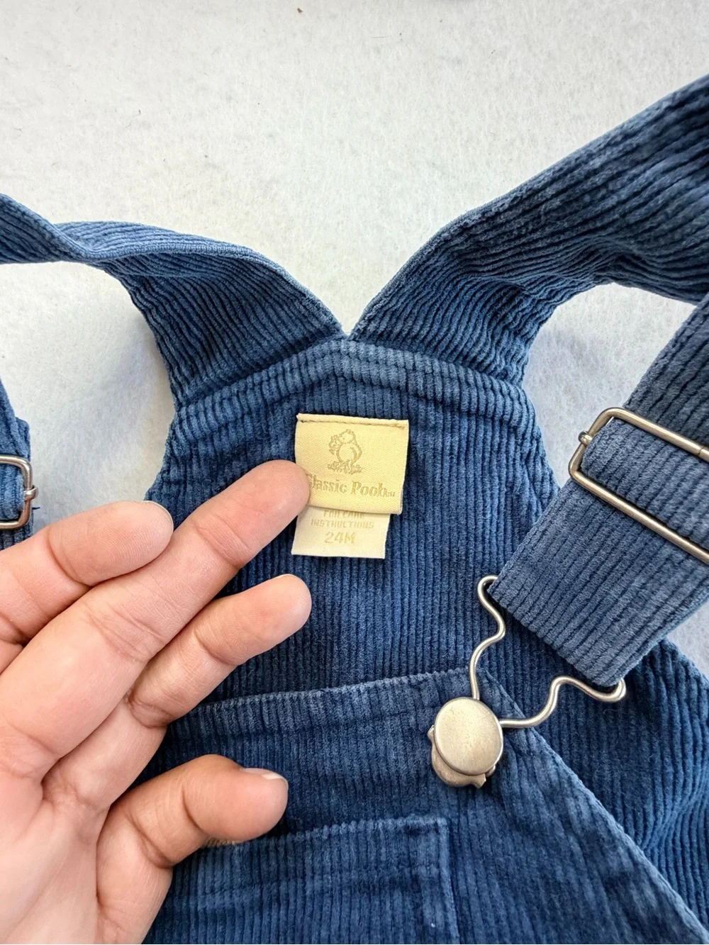 VTG  90's Y2K Disney Classic Winnie the Pooh Bear Corduroy Toddler Overalls